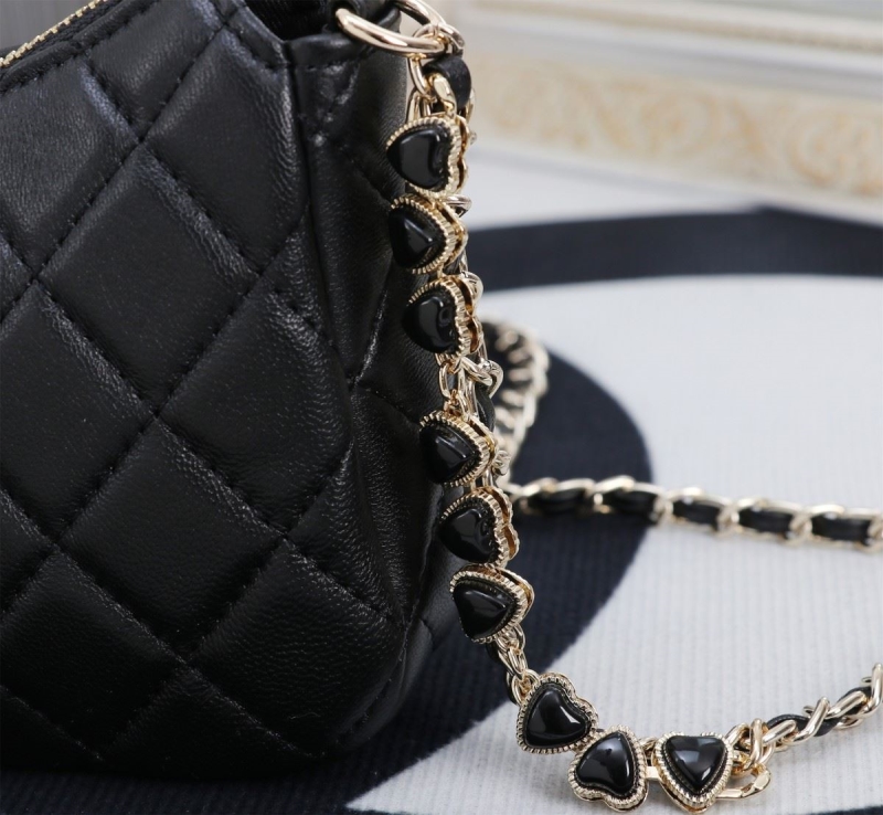 Ch**el hobo bags